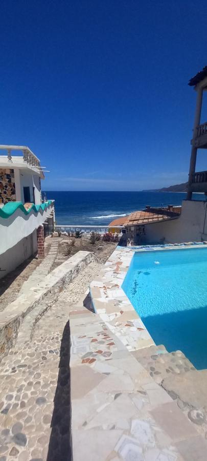 Bed and breakfast Chula House- Punta Mita
