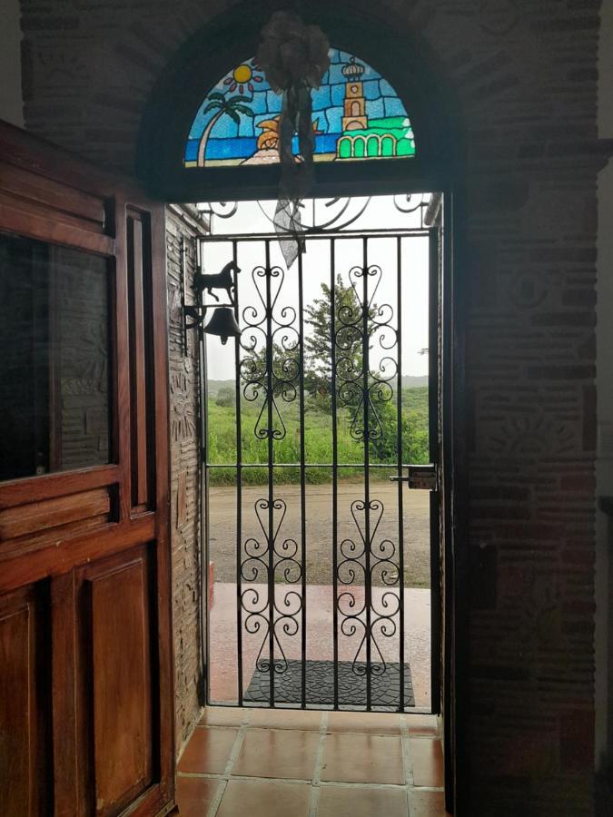 Bed and breakfast Chula House- *